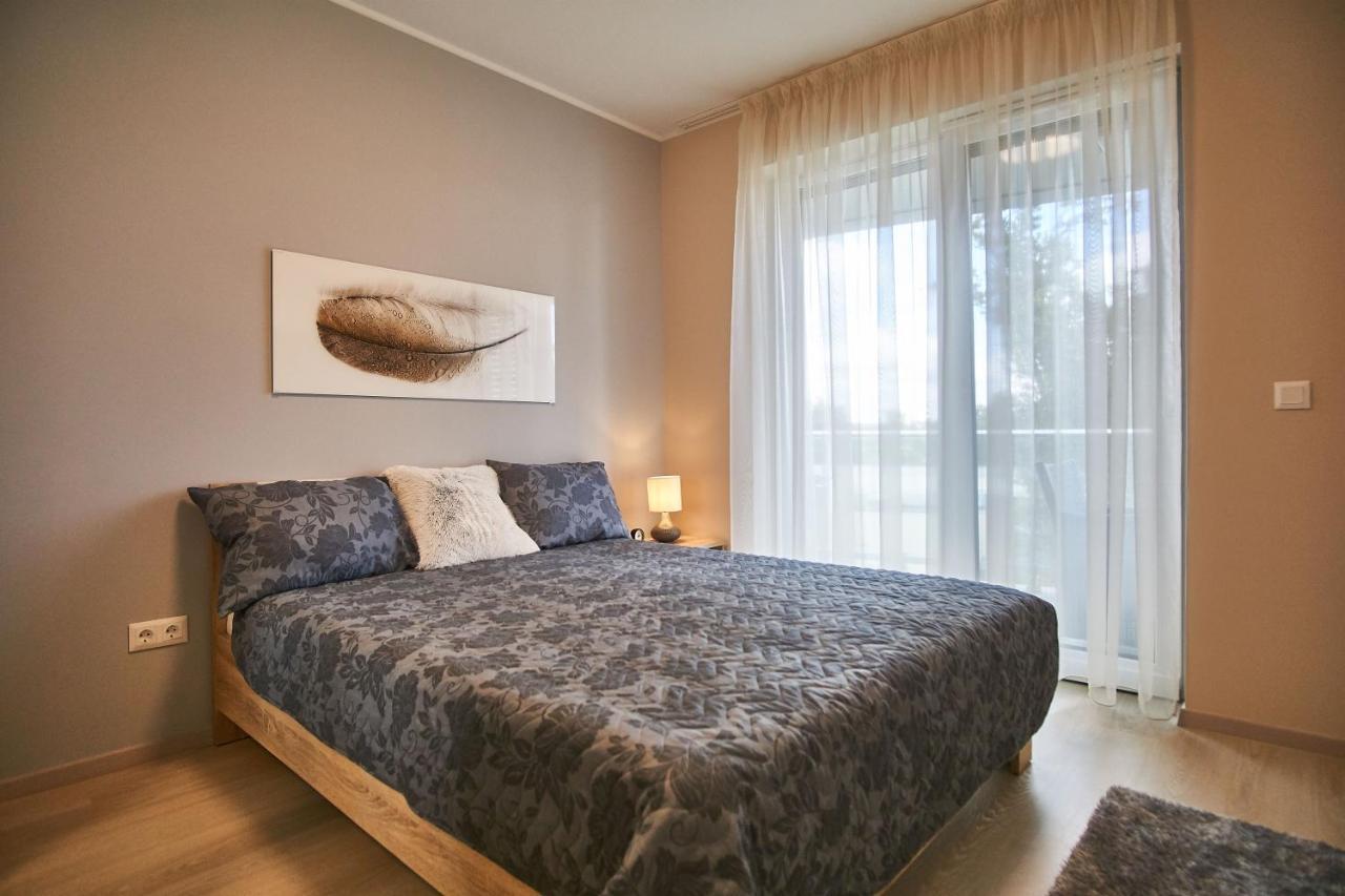 Azur Apartments - Hostaid Siofok Luaran gambar